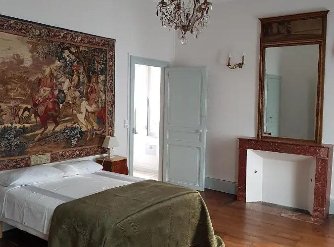 Chateau St Justin Saint-Justin (Aquitaine)